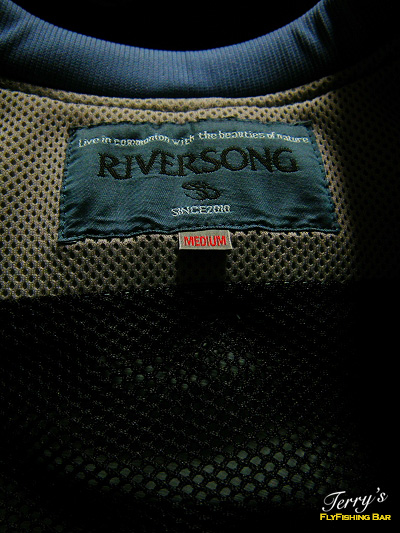 RIVERSONG SSvest SIMMETRY <product by flux>_e0009009_0144631.jpg