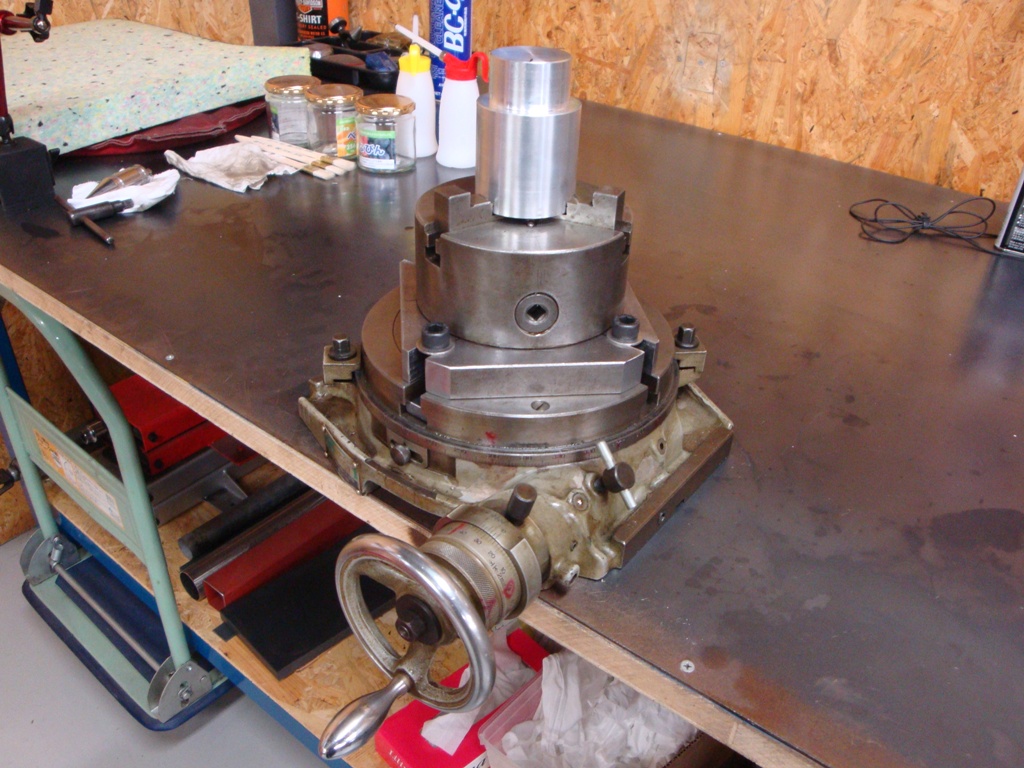 サーキュラーテーブル セットアップ完了。 : OrangeSpeedShop LatestNews