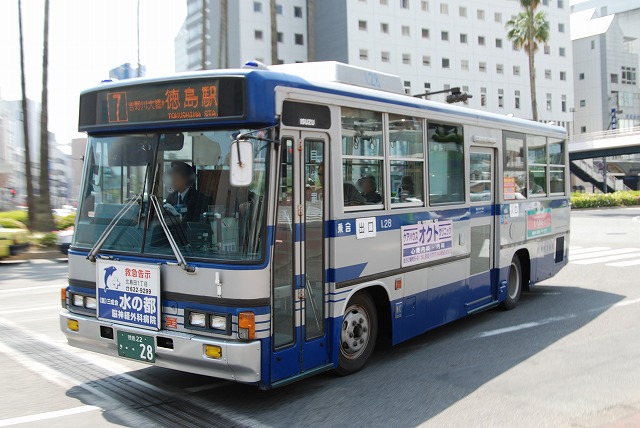 徳島市交通局～中型車２～_a0164734_23144380.jpg