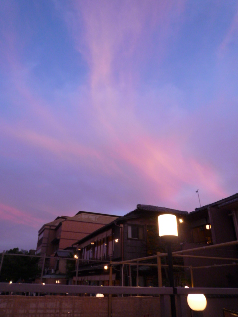さつきさんのお料理と綺麗な夕暮れの景色_f0181251_15345448.jpg
