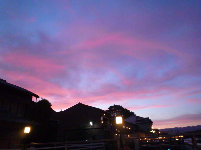 さつきさんのお料理と綺麗な夕暮れの景色_f0181251_15413634.jpg
