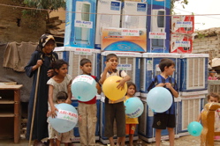 バグダッド\'10年6月国内避難民サポート(アル・カーン地区）_b0006916_1331561.jpg