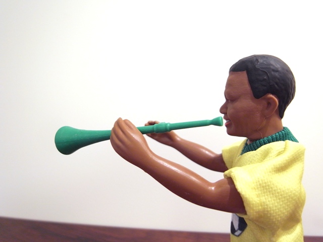南アフリカのサッカー応援ツール2 Vuvuzela ハナトモのベルギー スウェーデン オーストラリア シンガポール日記