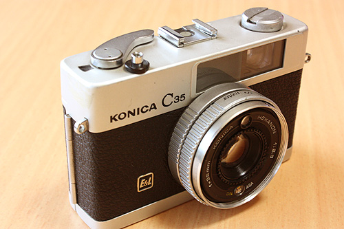 ◇KONICA C35 E&L (1971)_e0174382_1193255.jpg