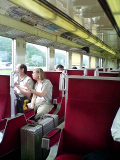 電車で行くヤマメの里川(３)_a0097823_134217100.jpg