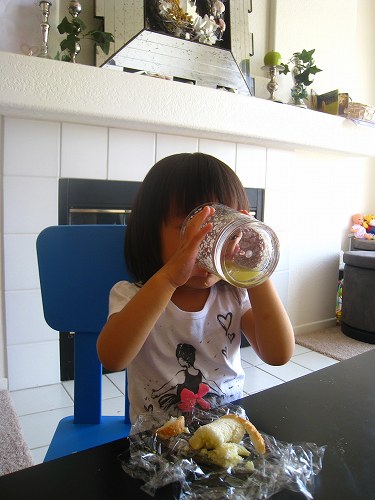 f0025042_12365654.jpg