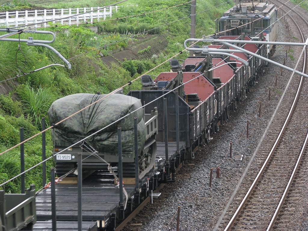 虹釜北斗星＆自衛隊機材輸送列車！ : EMSの'国鉄と昭和のある風景'