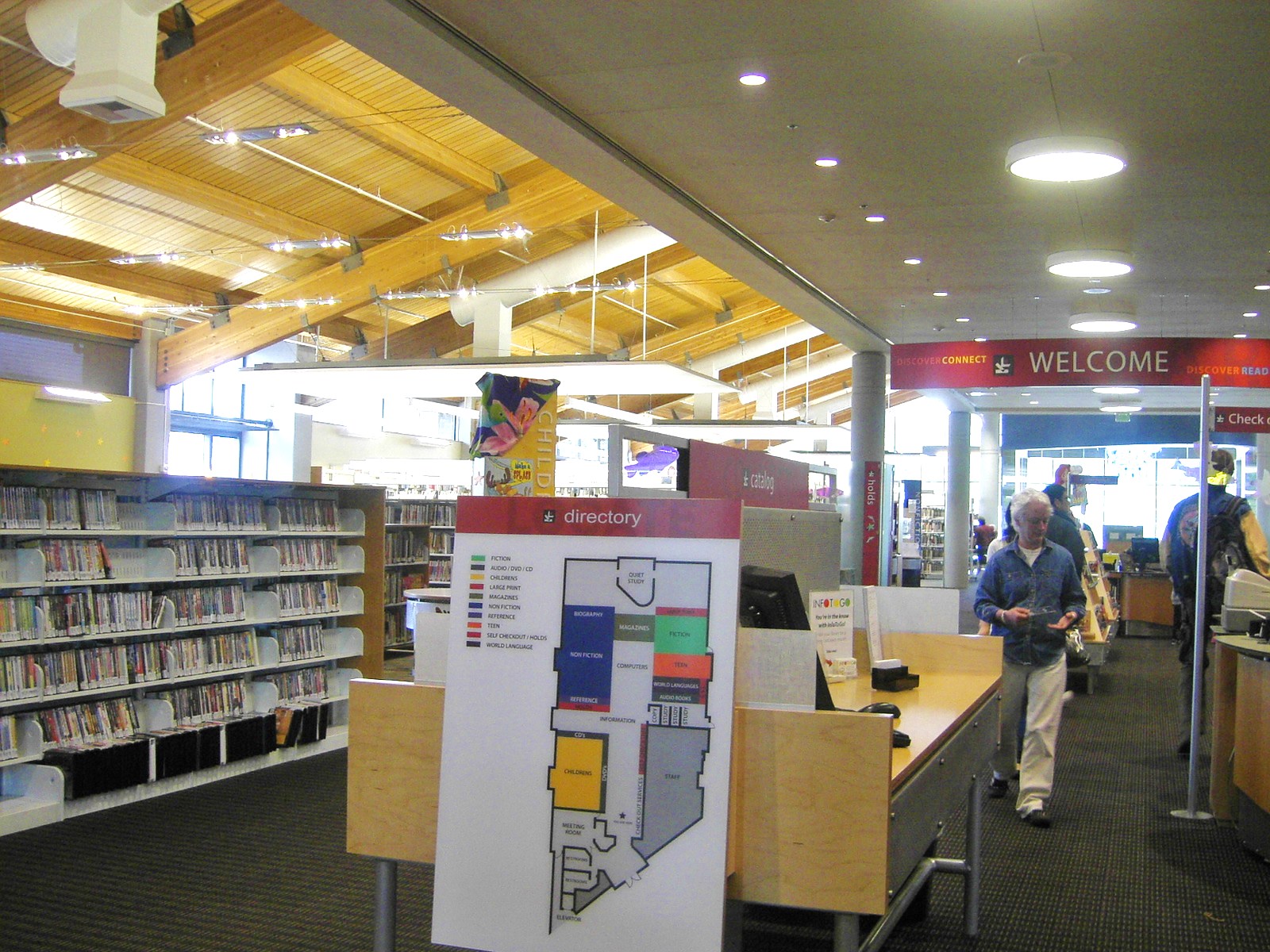 シアトルの図書館すごい Kirkland Library シアトルに 移住しました シアトルの図書館すごい Kirkland Library シアトルに 移住しました