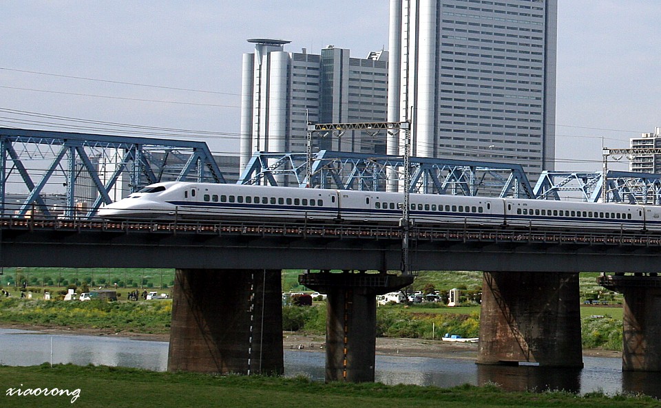 Tokaido Shinkansen _e0182674_19551927.jpg