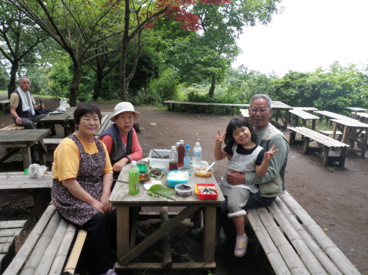 城山茶屋でわらびの煮物_d0122797_13334370.jpg