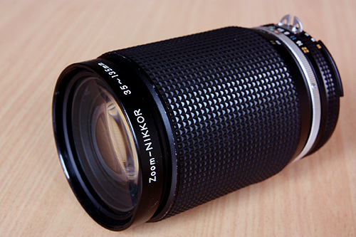 ◇Nikon Ai-s Zoom Nikkor 35mm-135mm F3.5-F4.5 : 記録と、記憶 ◇Nikon Ai-s Zoom Nikkor 35mm-135mm F3.5-F4.5 : 記録と、記憶