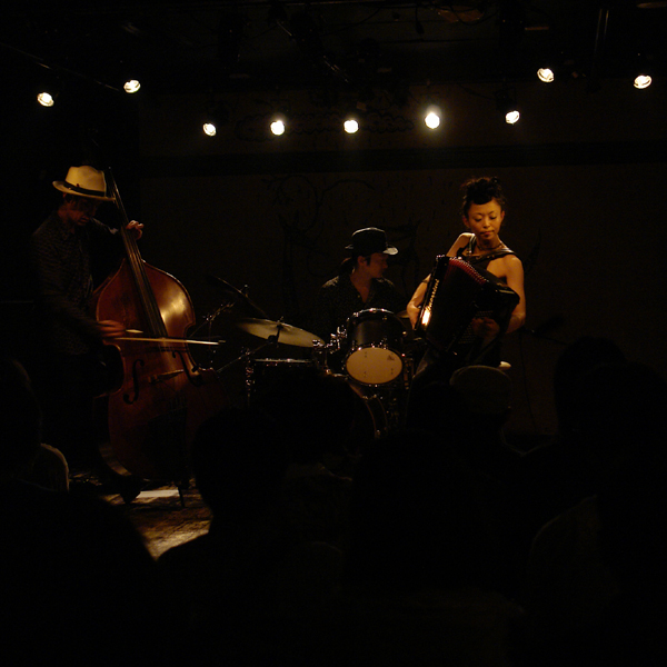 a0101513_157680.jpg