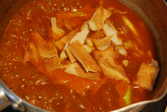 老舗蕎麦屋のカレー南蛮の味！？カレー付け麺_d0159822_1933362.jpg