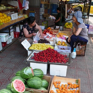 北京の果物屋_e0148373_9365471.jpg