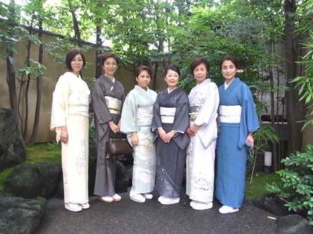 遠州茶道宗家で楽しむ「綺麗さび」茶会_a0138976_21342235.jpg