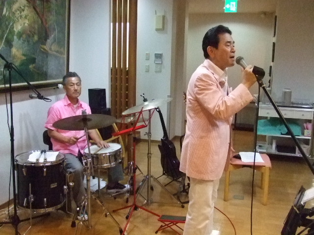 先週の活動の模様を写真で_e0119092_17243626.jpg