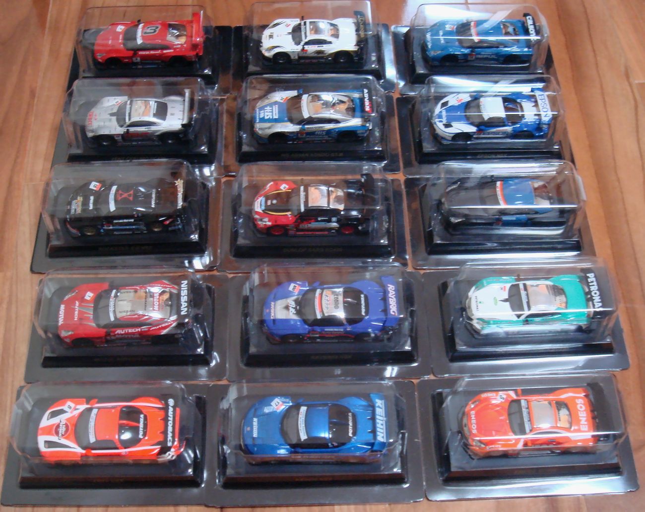 京商164 第43弾 スーパー-GT 2009が届きました。配列など 京商164 第43弾 スーパー-GT 2009が届きました。配列など