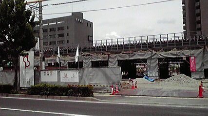 着々と進んでます_e0180332_18365110.jpg