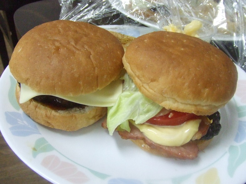 コックさんと作る夢のハンバーガー♪♪_c0119937_192667.jpg