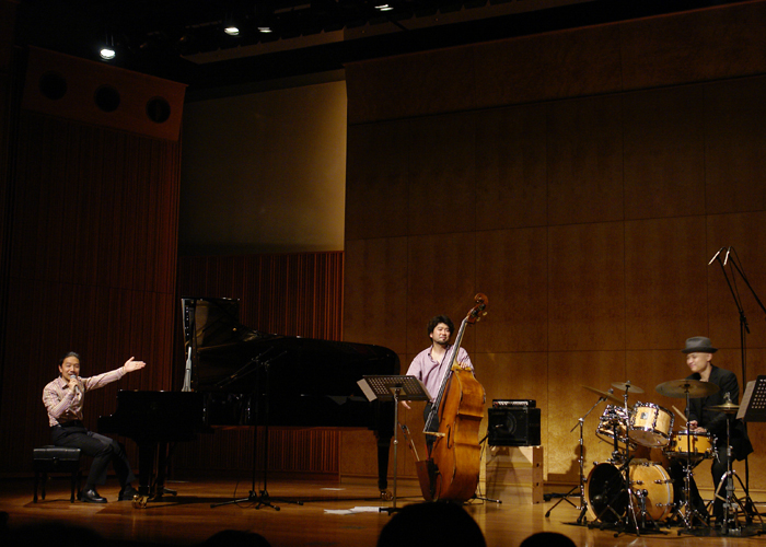 a0101513_124427.jpg