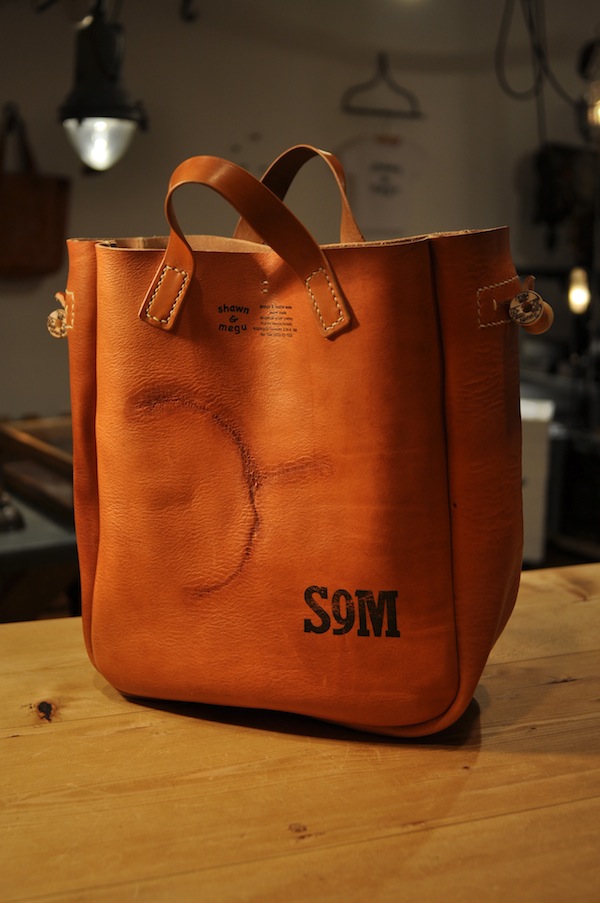 A tote + プラス_b0172633_19411698.jpg