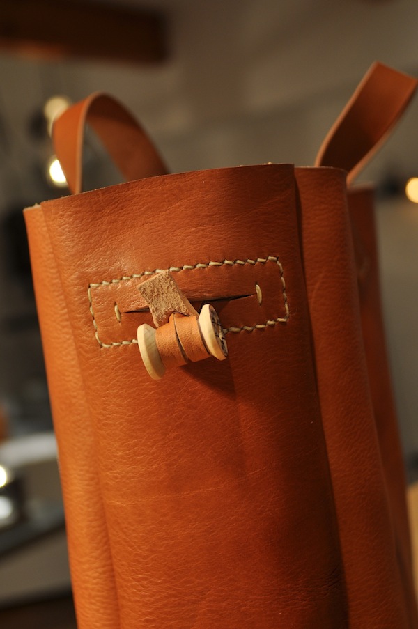A tote + プラス_b0172633_19423383.jpg