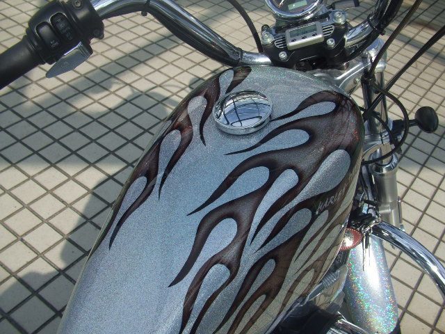 バイクカスタムペイント_e0125990_9534875.jpg