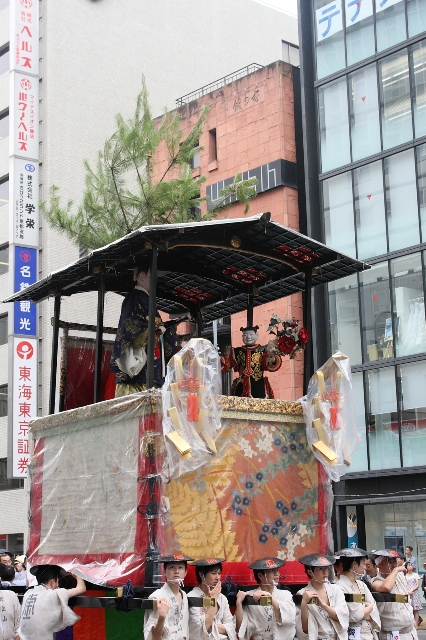 祇園祭　－山鉾巡行（出発）－_b0169330_9383777.jpg