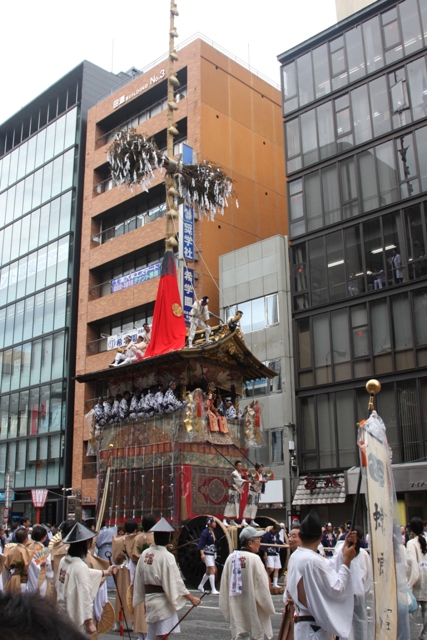 祇園祭　－山鉾巡行（出発）－_b0169330_939419.jpg