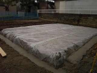 基礎工事 _d0155273_18123835.jpg