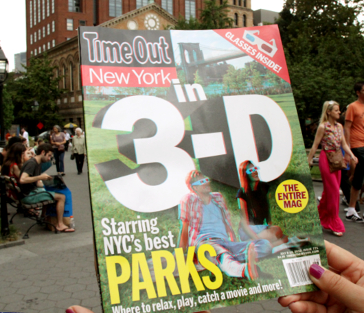 雑誌Time Out NYの最新号は3D化して発売中　（3Dメガネつき）_b0007805_23145683.jpg