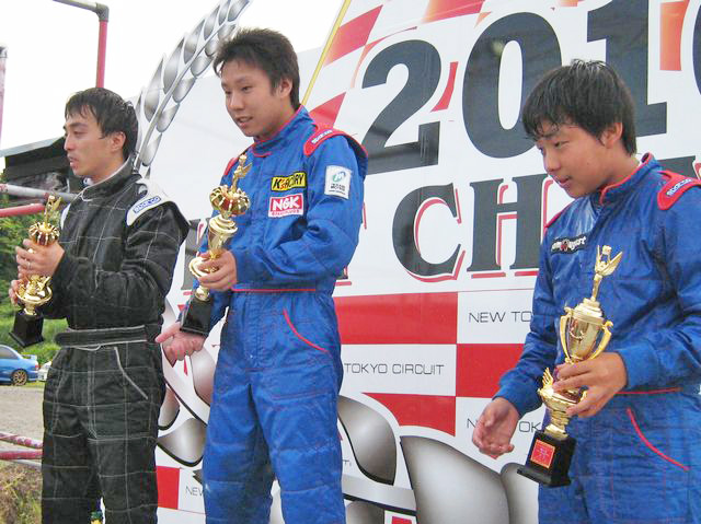 WEEK END RACE 第４戦『オープン１００』クラス_c0224820_1216314.jpg