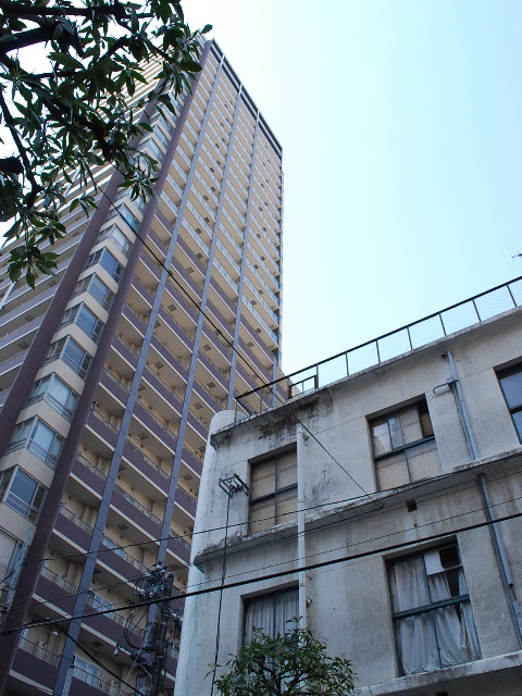東京都港区旧愛宕高等小学校(昭和モダン建築探訪)_f0142606_1944214.jpg