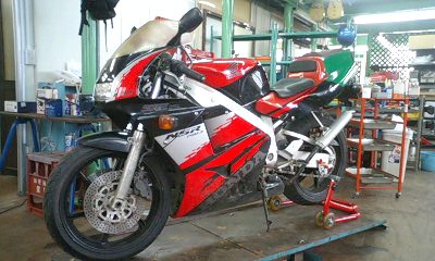 NSR250(MC21)エンジンO/H編 1 : ノザワホンダ船橋店 STAFFブログ NSR250(MC21)エンジンO/H編 1 : ノザワホンダ船橋店 STAFFブログ