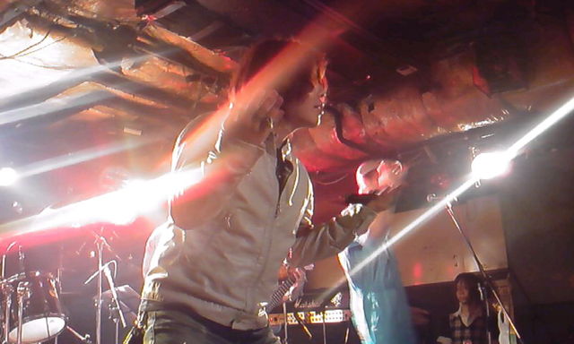 f0236990_0282328.jpg