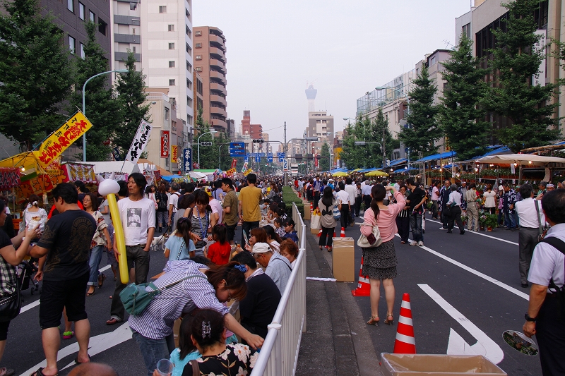 初夏の風物詩　入谷朝顔市_f0229832_111133.jpg