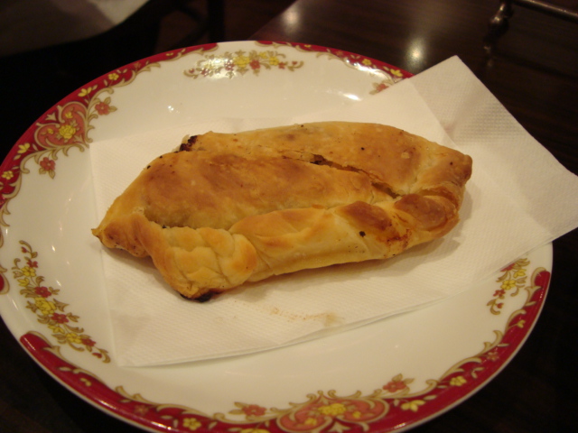 吉祥寺「ロシア・グルジア料理 カフェ ロシア」へ行く。_f0232060_1145259.jpg