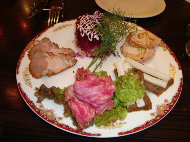 吉祥寺「ロシア・グルジア料理 カフェ ロシア」へ行く。_f0232060_122551.jpg