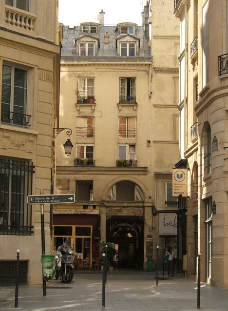 パリの2区 パサージュは別世界 パリーフランス フランスと日本の衣食住 パリの2区 パサージュは別世界 パリーフランス フランスと日本の衣食住