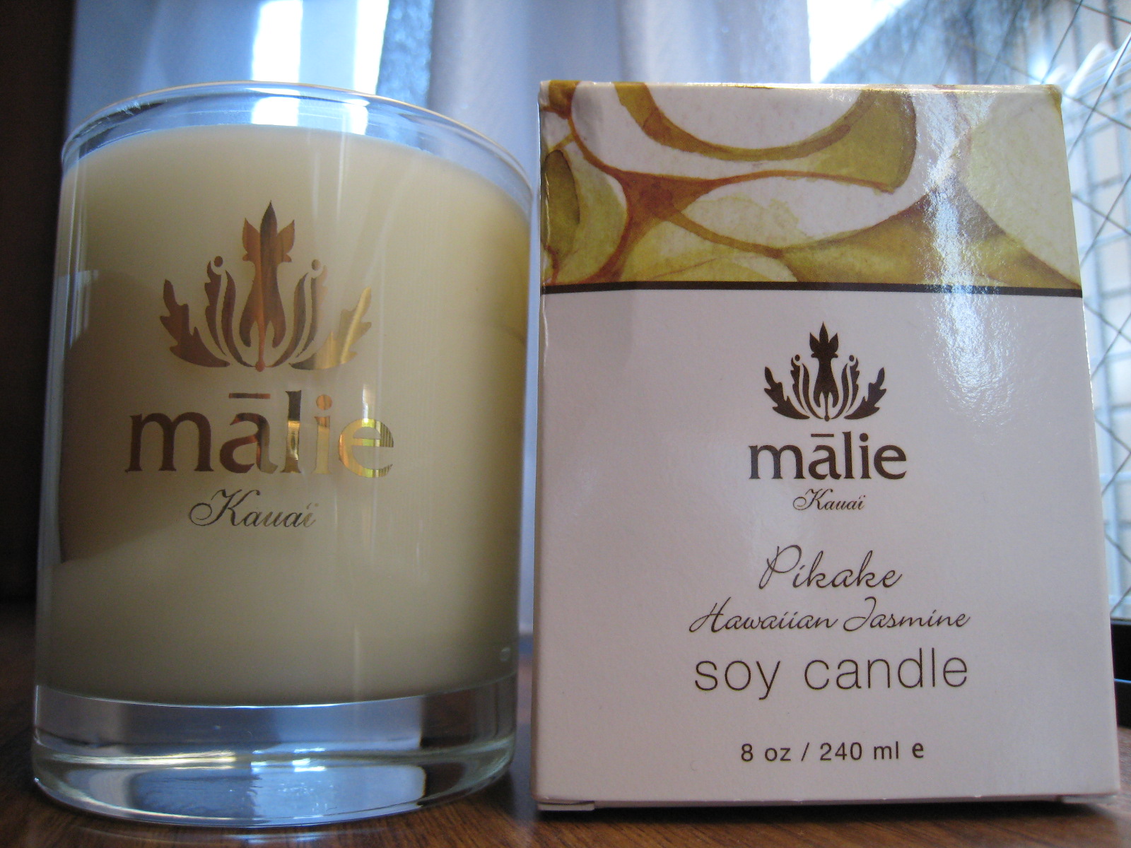 Malie Organicsのsoy candle　_a0168012_13513948.jpg