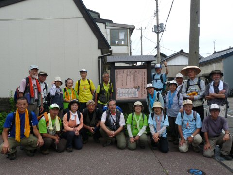 塩の道・糸魚川へゴール!_f0019247_2338688.jpg