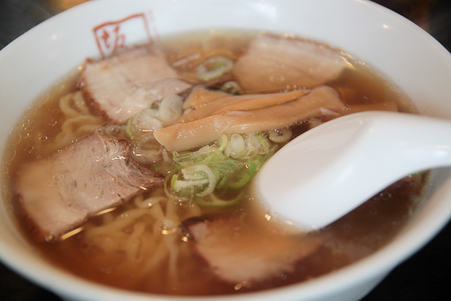 大森「喜多方ラーメン　坂内」_c0011696_31412.jpg