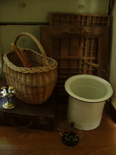 パリのおみやげ展　-Souvenier de Paris-　（５）_c0129702_20112535.gif