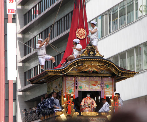 祇園祭山鉾巡行2_e0048413_21151637.jpg