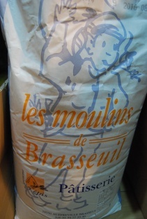 Farine de Gruau _e0025817_0565165.jpg