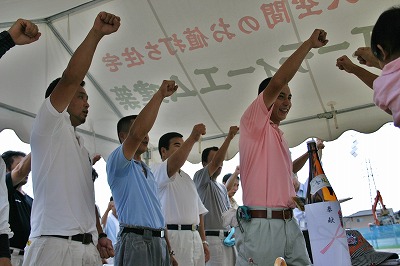 地鎮祭・着工式　＆　上棟式　＆　構造・完成見学会　＆　引渡式_f0188225_20305666.jpg