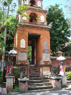 アグン・カランガッサム王宮　Puri Agung Karangasem　その１_a0120328_16315040.jpg