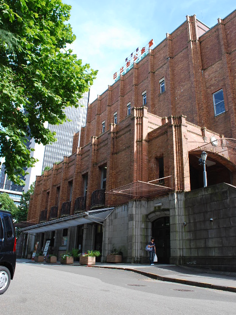 東京市政会館、日比谷公会堂(昭和モダン建築探訪)_f0142606_17233662.jpg