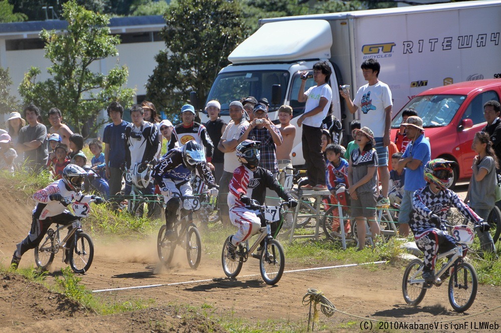 ２０１０JOSF緑山７月定期戦VOL2：BMXエキスパート決勝_b0065730_20541410.jpg