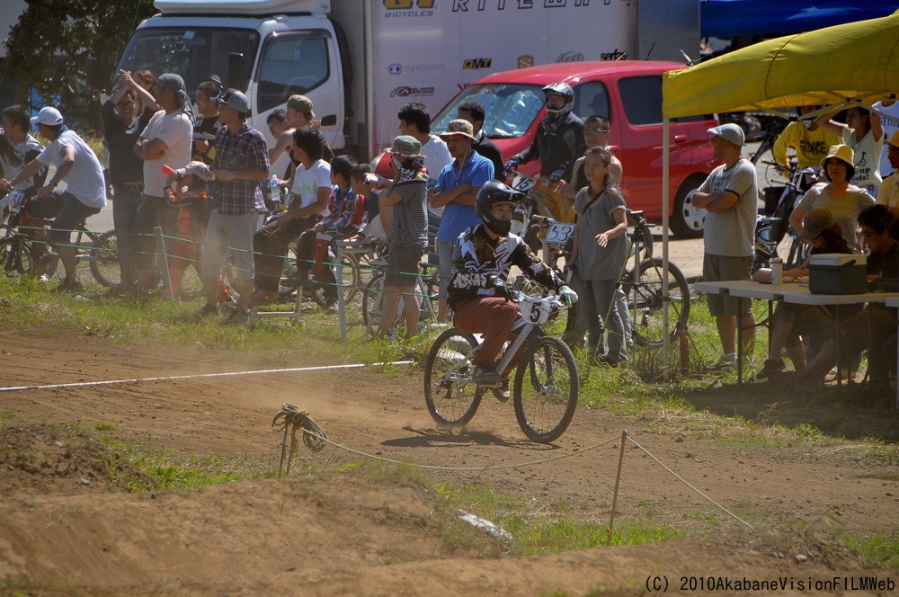 ２０１０JOSF緑山７月定期戦VOL3：MTBエリート決勝_b0065730_21534311.jpg